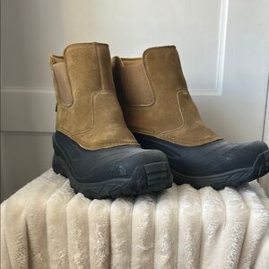 The North Face Black and Brown Rain & Snow Boots with Rugged Sole